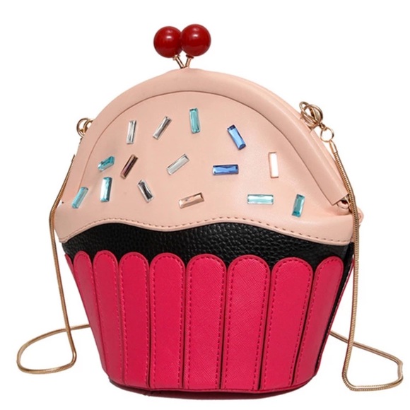 🍭NWT CUPCAKE KISS LOCK STRUCTURED BAG - Picture 7 of 7